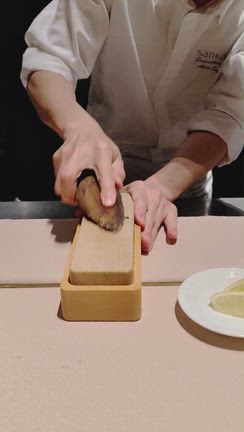 サンカラホテル屋久島　カウンターフレンチ 『オーカス』 で素敵ディナー♪（後編）の記事動画
