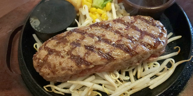 超肉肉しい ハンバーグ ｢カウベル 」八千代本店 肉食べて元気に!!!(^^)の記事動画