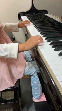 【動画】がんばれ年長ちゃん〜ちっちゃな細いお指【座間市ピアノ教室・海老名市ピアノ教室】の記事動画