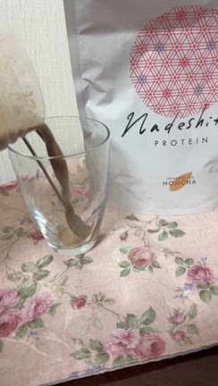 NADESHIKOプロテイン ほうじ茶味の記事動画