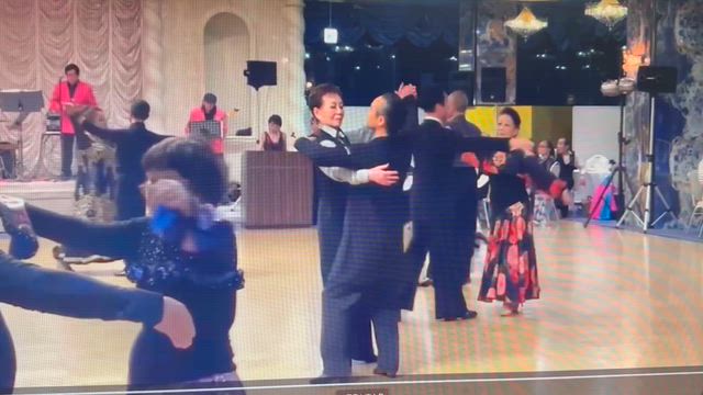 熱海での男女逆転トライアル！の記事動画