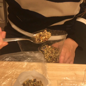 浅見先生のお茶作りの画像