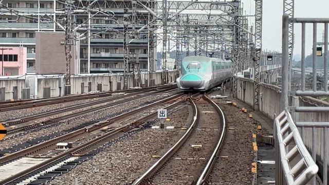 E-8系に乗っての記事動画