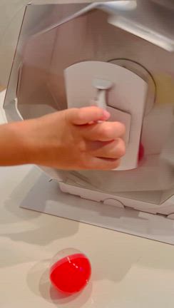 はさみ、接着剤不要の工作！？の記事動画