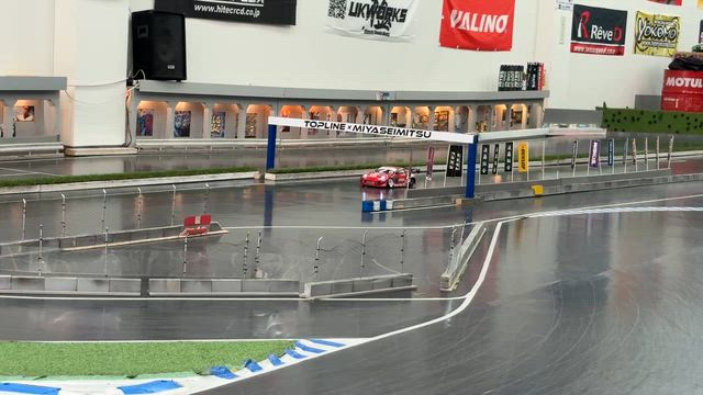 2人1組車庫入れ競技の記事動画