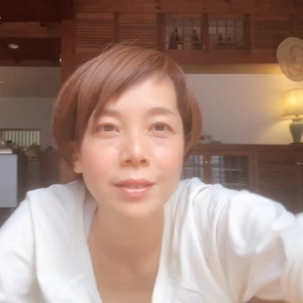 ヨガレッスン@Instagramの記事動画