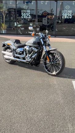 極上人気中古車！ブレイクアウトFXBR ビリヤードグレー | ハーレー