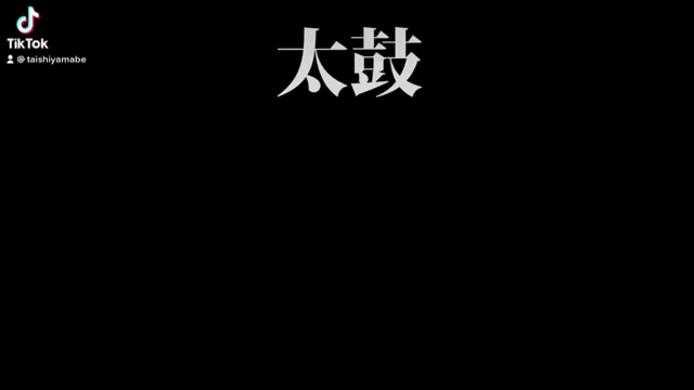 めちゃくちゃかっこいいライブに行くのだの記事動画