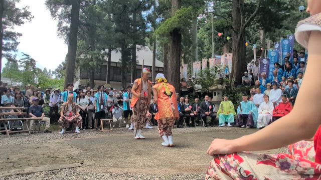 関山神社火祭り 仮山伏演武の記事動画
