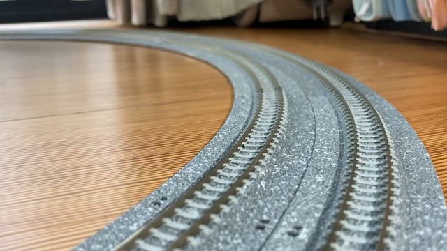 E26系 カシオペア引退で、TOMIX E26系カシオペアを走らせる。の記事動画