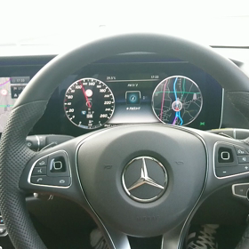自動運転の画像