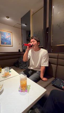 だいき熱唱、赤坂カラオケの夜【硝子の少年】の記事動画