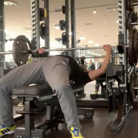 51歳　勇者の筋トレ老いた野郎のベンチプレス‼️の画像