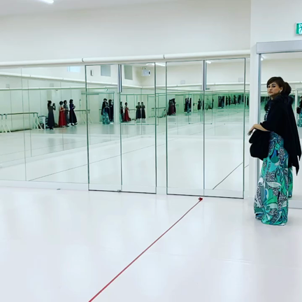 ビューティスタイルウォーキングVol.5dressの記事動画