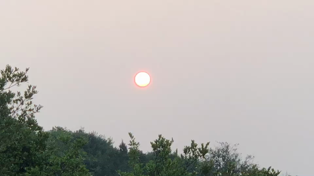 夏至の朝の太陽を浴びると開運すると言われてます。の記事動画