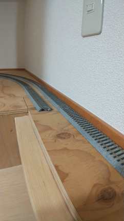 天賞堂103系、色がすごく気になる(失礼！)ので塗り直すの巻4-1の記事動画