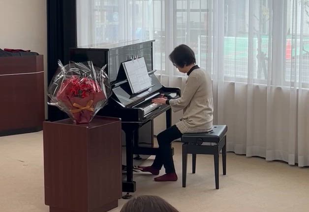 年度末恒例のプチ発表会♪皆さんの上達ぶりに感激の記事動画