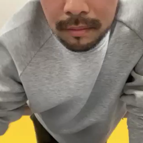 内転筋のストレッチの画像