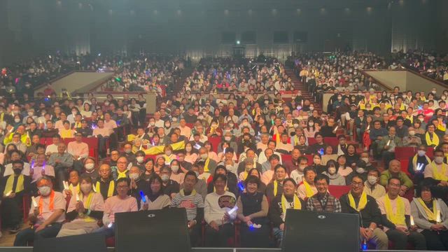 朝から泣けての記事動画