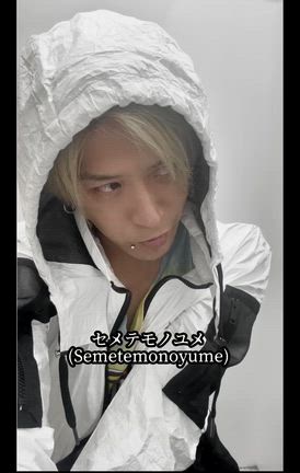 ニューミニアルバムについての記事動画