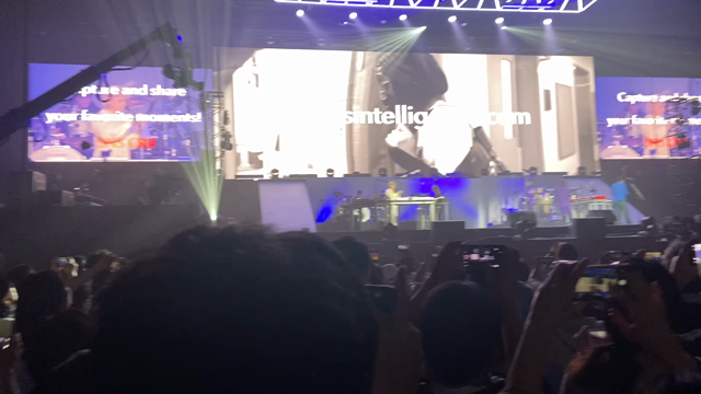 TM NETWORK ツアー　完走おめでとうございますの記事動画