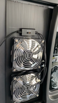 車内の換気扇制作の記事動画