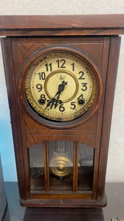 ボンボン時計の記事動画