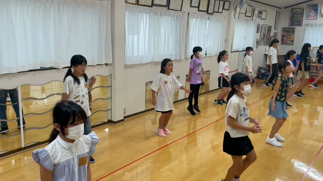ダンスワークショップの記事動画