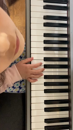 リモートレッスンで親指の形がなおりました！【動画あり】の記事動画