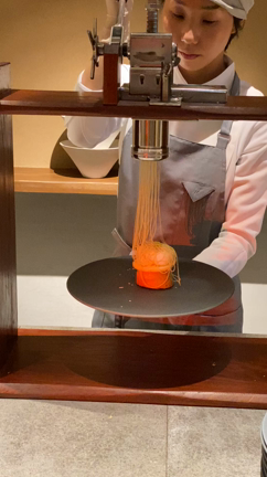 細さ1mm！繊細すぎるモンブランが美味しい！　「紗織」の記事動画