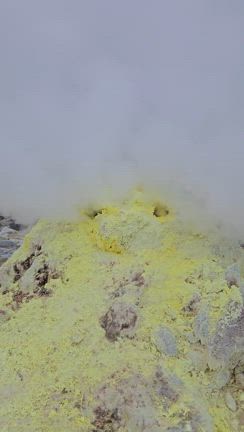【北海道旅行②】パワースポット「硫黄山」の記事動画