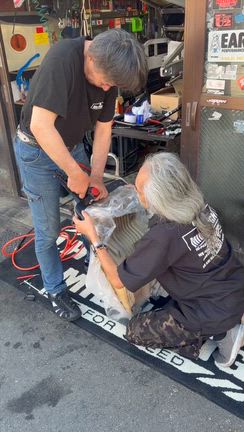 ママさんシート張り替え　飛燕整備の記事動画