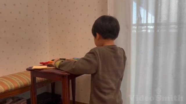 年長H君ピアノ育脳絶対音感レッスン風景❣️の記事動画