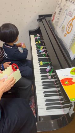 2歳K君ピアノ育脳絶対音感レッスン開始しました❣️の記事動画
