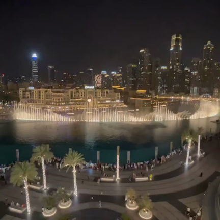 イ・ジョンソク、夜景はこんなにも美しいのか！の記事動画