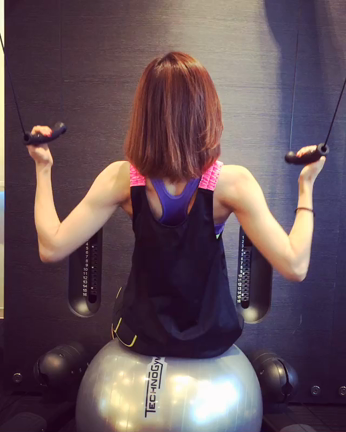 ジム &amp; UMKパブロフ ♡の記事動画