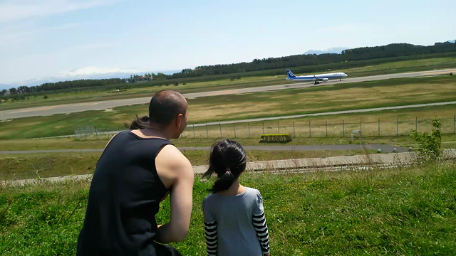 休み中のお出かけの記事動画