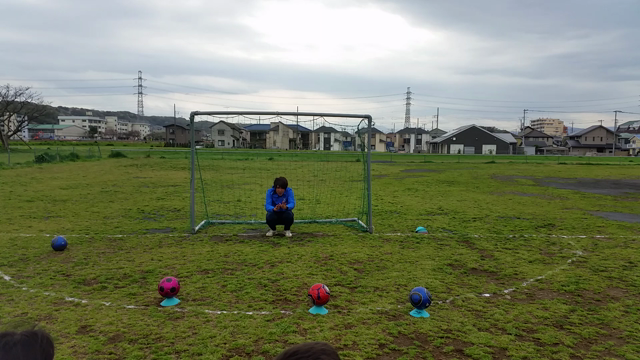 キッズ　シュート練習⚽の記事動画