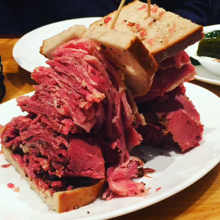 パストラミ！パストラミ！の記事動画