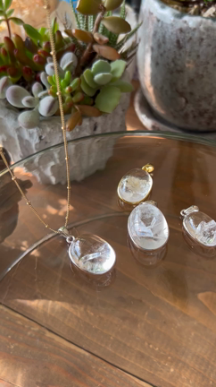 Manifestation Quartz　それぞれの造形美の記事動画