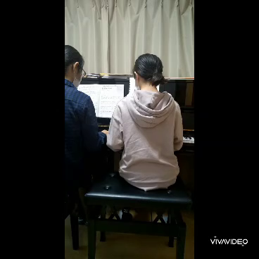 連弾はやっぱり楽しい！の記事動画