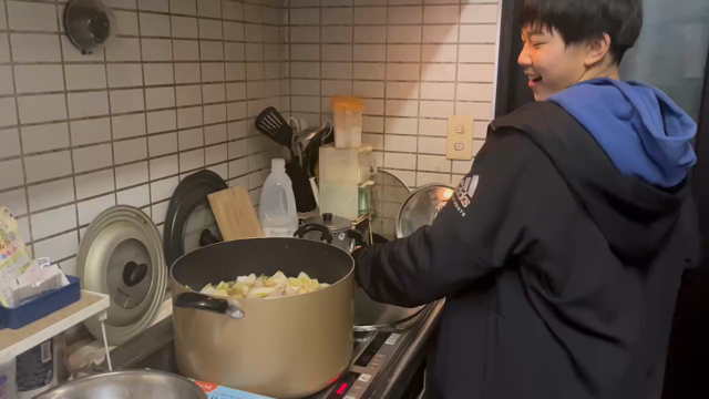 2024年新春寮生夜ご飯の記事動画