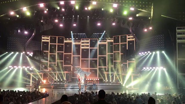 楽しい時間の過ごし方！まだ年を越さない！(笑)よっちゃんPの海外旅行記2018①！の記事動画