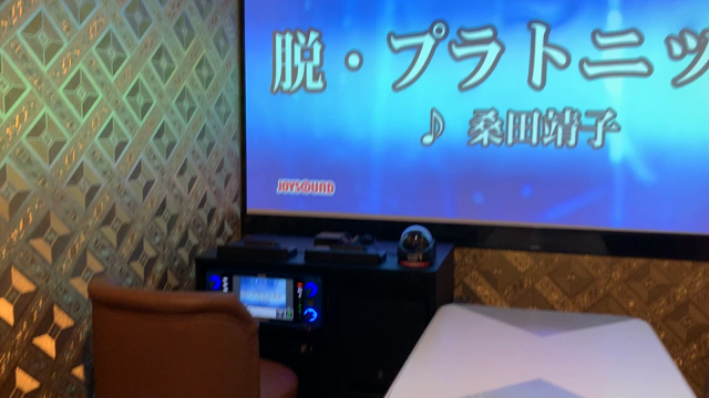 久しぶりにカラオケへの記事動画