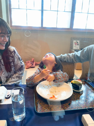 家族らんちでお祝いしてもらいました！の記事動画