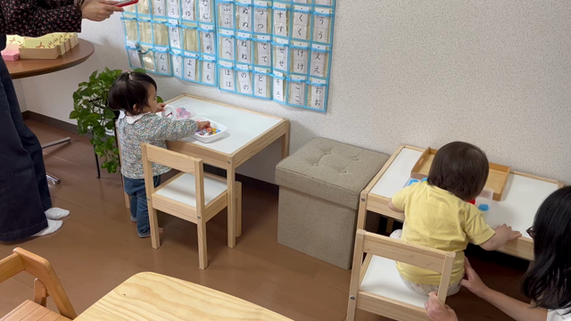 １歳８か月さん　レッスン初日の記事動画