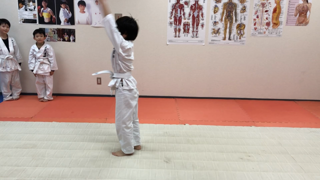 小沢道場名物ー！ 「爆愚照怒！（ばくてん！）」 で、シゴキー！の記事動画