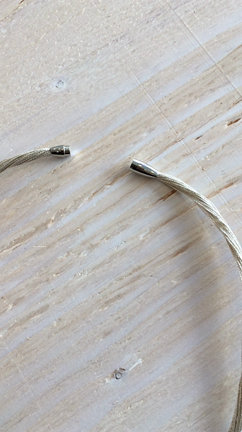 コードチョーカー入荷しました。の記事動画