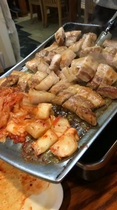 サムギョプサルの記事動画