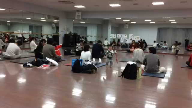 今日のベビークリスマス会♪の記事動画